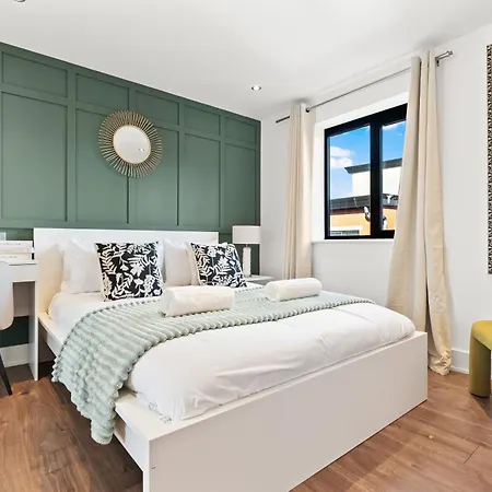 Arraeluxe, 2 Bedrooms 2 Bath Sleeps 5, Parking, Location By Utilita Arena, Icc, Broad Street, Brindley Place And Legoland Appartamento Birmingham